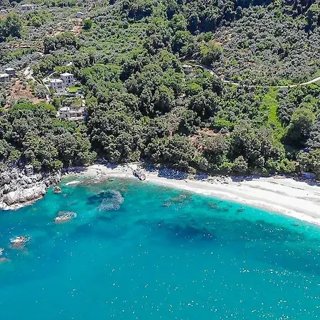 Katerina Fotopoulos - With Sea View Apartament